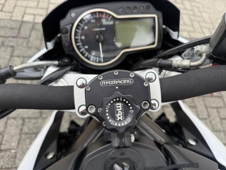 SUZUKI GSR 750 ZA, Foto 5