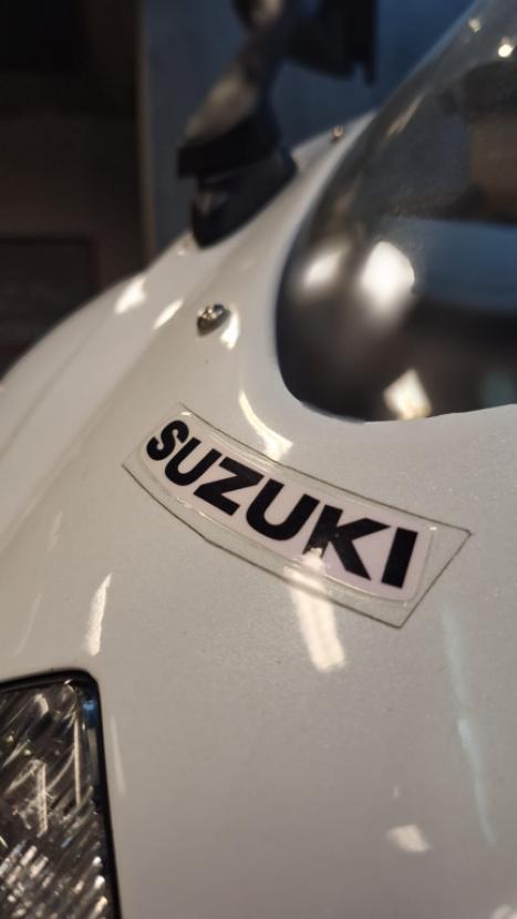 SUZUKI GSX-R 750 W , Foto 4