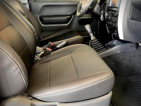 SUZUKI Jimny 1.3 16V 4SPORT 4X4, Foto 15 SUZUKI Jimny 1.3 16V 4SPORT 4X4, Foto 15