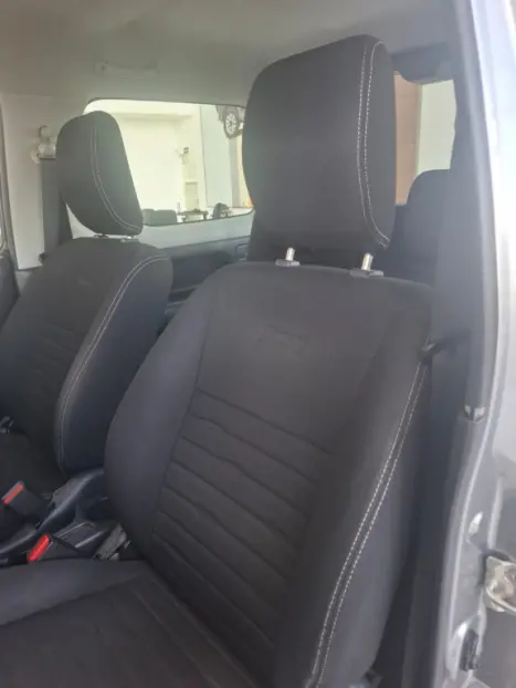 SUZUKI Jimny 1.3 16V 4 ALL 4X4, Foto 3