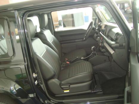 SUZUKI Jimny 1.5 16V SIERRA 4STYLE 4X4 AUTOMTICO, Foto 5