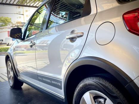 SUZUKI SX4 2.0 16V 4P 4X4, Foto 10 SUZUKI SX4 2.0 16V 4P 4X4, Foto 10