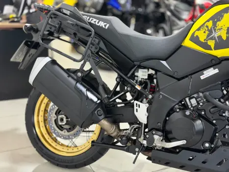 SUZUKI V-Strom DL 1000 A, Foto 4