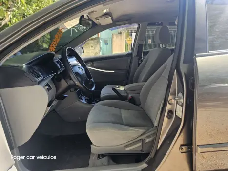 TOYOTA Corolla 1.8 16V 4P XEI, Foto 9