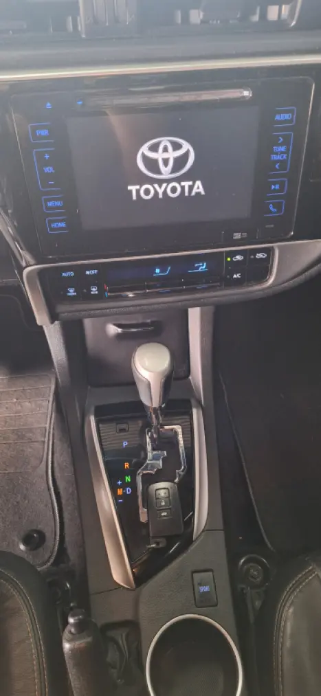 TOYOTA Corolla 2.0 16V 4P FLEX XEI DIRECT SHIFT AUTOM�TICO CVT, Foto 15