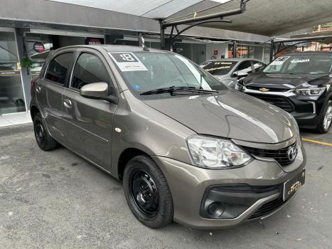 TOYOTA Etios Hatch 1.5 16V 4P FLEX XS AUTOMTICO, Foto 6