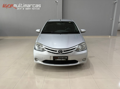 TOYOTA Etios Hatch 1.5 16V 4P FLEX XS, Foto 2