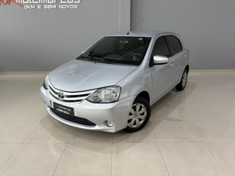 TOYOTA Etios Hatch 1.5 16V 4P FLEX XS, Foto 3