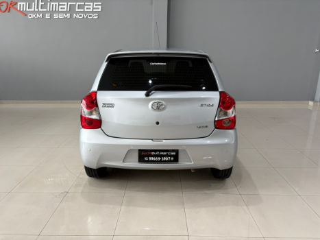 TOYOTA Etios Hatch 1.5 16V 4P FLEX XS, Foto 4