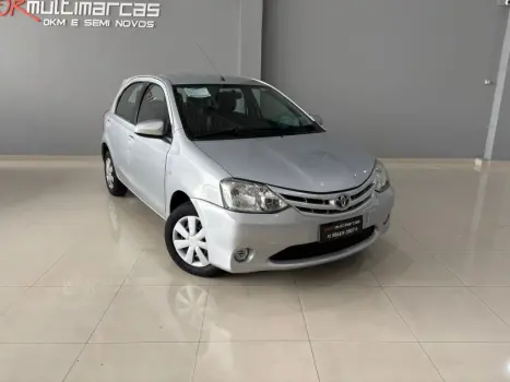 TOYOTA Etios Hatch 1.5 16V 4P FLEX XS, Foto 1
