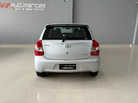 TOYOTA Etios Hatch 1.5 16V 4P FLEX XS, Foto 5