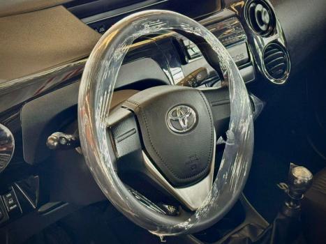 TOYOTA Etios Hatch 1.3 16V 4P FLEX X, Foto 12