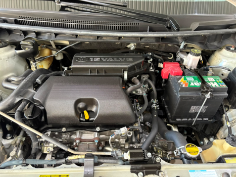 TOYOTA Etios Hatch 1.3 16V 4P FLEX XS, Foto 10