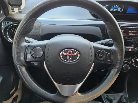 TOYOTA Etios Hatch 1.5 16V 4P FLEX X PLUS, Foto 8