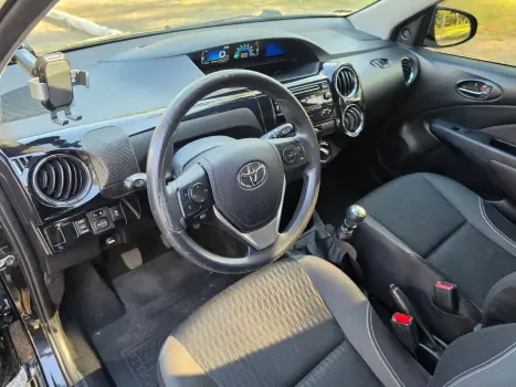 TOYOTA Etios Hatch 1.5 16V 4P FLEX X PLUS, Foto 16