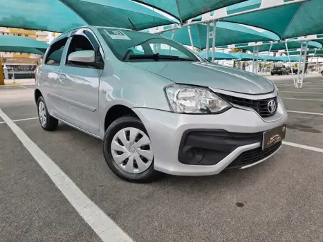 TOYOTA Etios Hatch 1.3 16V 4P FLEX X, Foto 4