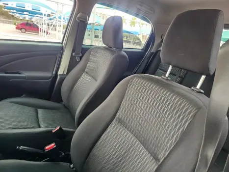 TOYOTA Etios Hatch 1.3 16V 4P FLEX X, Foto 7