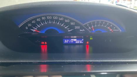 TOYOTA Etios Hatch 1.3 16V 4P FLEX X, Foto 4