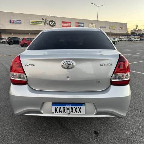TOYOTA Etios Sedan 1.5 16V 4P FLEX X PLUS AUTOM�TICO, Foto 4