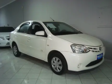 TOYOTA Etios Sedan 1.5 16V 4P FLEX XS, Foto 1