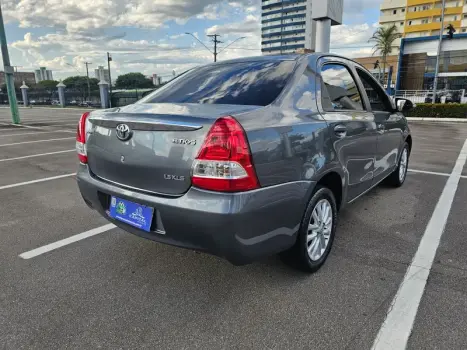 TOYOTA Etios Sedan 1.5 16V 4P FLEX XLS, Foto 4