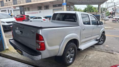 TOYOTA Hilux Caminhonete 3.0 4P 4X4 SRV TURBO DIESEL CABINE DUPLA AUTOMTICO, Foto 6