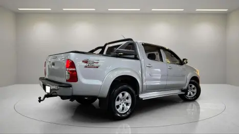 TOYOTA Hilux Caminhonete 3.0 16V 4P SRV TURBO DIESEL CABINE DUPLA, Foto 4