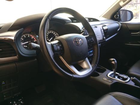 TOYOTA Hilux Caminhonete 2.8 16V 4P SRX DIESEL CABINE DUPLA, Foto 5