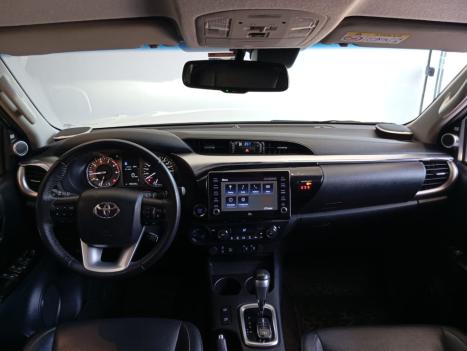 TOYOTA Hilux Caminhonete 2.8 16V 4P SRX DIESEL CABINE DUPLA, Foto 8