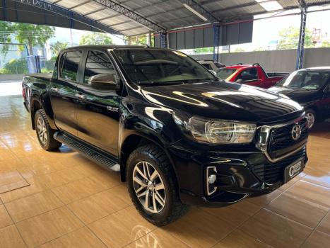 TOYOTA Hilux Caminhonete 3.0 16V 4P 4X4 SRV TURBO DIESEL CABINE DUPLA AUTOMTICO, Foto 2