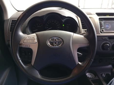 TOYOTA Hilux Caminhonete 3.0 4P SR TURBO DIESEL CABINE DUPLA, Foto 10