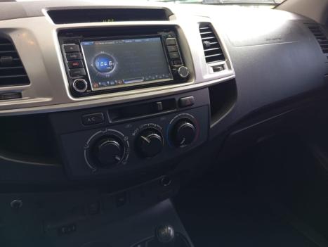 TOYOTA Hilux Caminhonete 3.0 4P SR TURBO DIESEL CABINE DUPLA, Foto 11