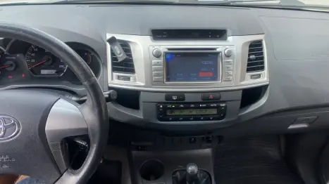 TOYOTA Hilux Caminhonete 3.0 4P 4X4 SRV TURBO DIESEL CABINE DUPLA, Foto 7