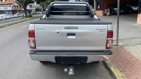 TOYOTA Hilux Caminhonete 3.0 4P 4X4 SRV TURBO DIESEL CABINE DUPLA, Foto 10