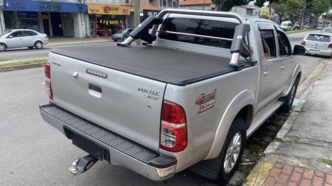 TOYOTA Hilux Caminhonete 3.0 4P 4X4 SRV TURBO DIESEL CABINE DUPLA, Foto 11