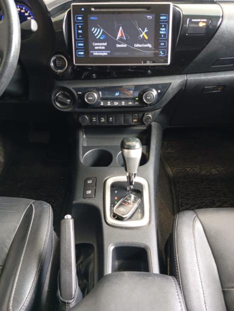 TOYOTA Hilux Caminhonete 2.8 16V SRX 4X4 DIESEL CABINE DUPLA AUTOM�TICO, Foto 9