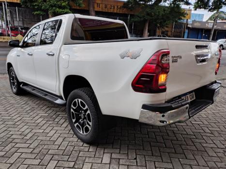 TOYOTA Hilux Caminhonete 2.8 16V SRX 4X4 TURBO DIESEL CABINE DUPLA AUTOM�TICO, Foto 4
