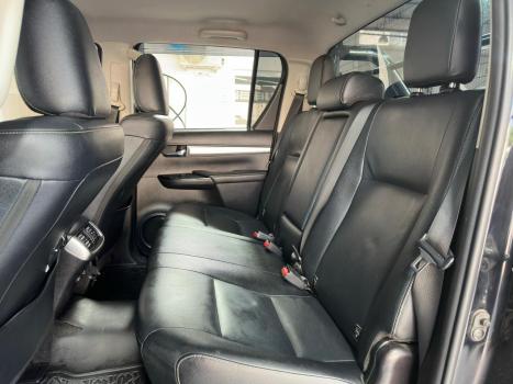 TOYOTA Hilux Caminhonete 2.8 16V SRV 4X4 DIESEL CABINE DUPLA AUTOM�TICO, Foto 17