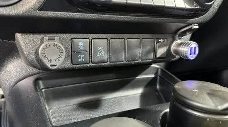 TOYOTA Hilux Caminhonete 2.8 16V SRV 4X4 DIESEL CABINE DUPLA AUTOM�TICO, Foto 12