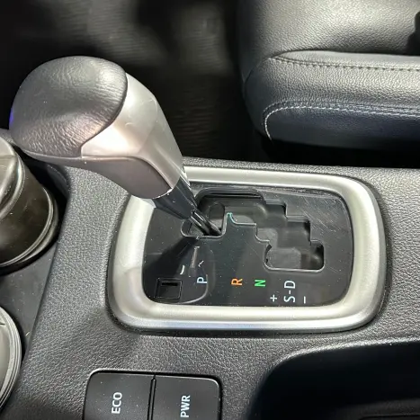 TOYOTA Hilux Caminhonete 2.8 16V SRV 4X4 DIESEL CABINE DUPLA AUTOM�TICO, Foto 39