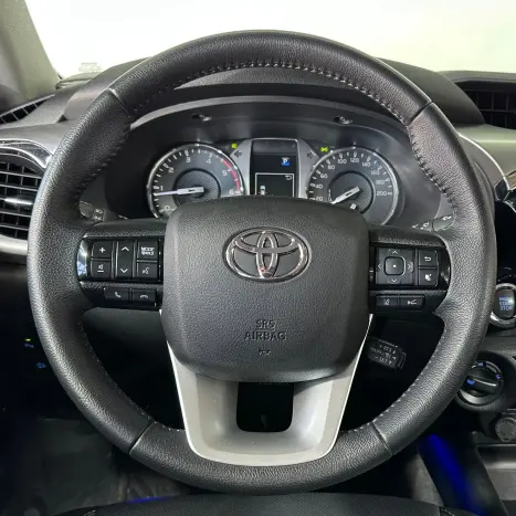 TOYOTA Hilux Caminhonete 2.8 16V SRX 4X4 TURBO DIESEL CABINE DUPLA AUTOM�TICO, Foto 24