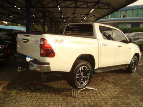 TOYOTA Hilux Caminhonete 2.8 16V 4P SRX DIESEL CABINE DUPLA, Foto 3