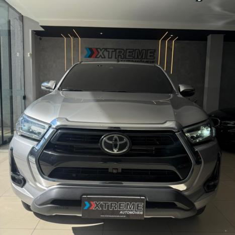 TOYOTA Hilux Caminhonete 2.8 16V 4P SRX DIESEL CABINE DUPLA, Foto 1