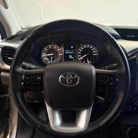 TOYOTA Hilux Caminhonete 2.8 16V 4P SRX DIESEL CABINE DUPLA, Foto 11
