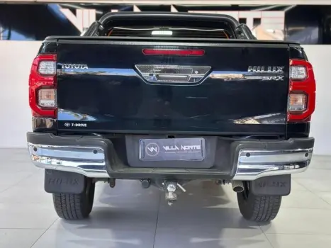 TOYOTA Hilux Caminhonete 2.8 16V SRX 4X4 TURBO DIESEL CABINE DUPLA AUTOM�TICO, Foto 20