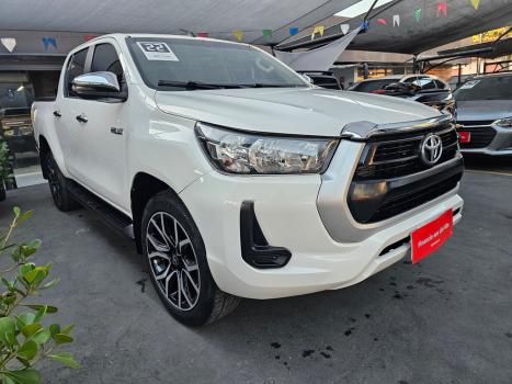 TOYOTA Hilux Caminhonete 2.8 16V 4P SR 4X4 DIESEL CABINE DUPLA AUTOM�TICO, Foto 4