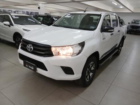 TOYOTA Hilux Caminhonete 2.8 16V  LOW M4FD 4X4 TURBO DIESEL CABINE DUPLA, Foto 1