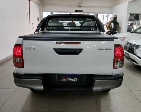 TOYOTA Hilux Caminhonete 2.8 16V  LOW M4FD 4X4 TURBO DIESEL CABINE DUPLA, Foto 3