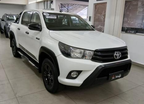 TOYOTA Hilux Caminhonete 2.8 16V 4P SR 4X4 DIESEL CHALLENGE CABINE DUPLA AUTOM�TICO, Foto 5