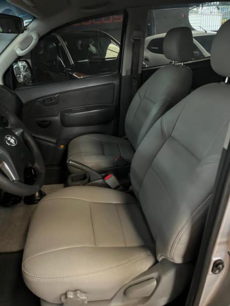 TOYOTA Hilux Caminhonete 3.0 4P 4X4 DIESEL CABINE DUPLA, Foto 5
